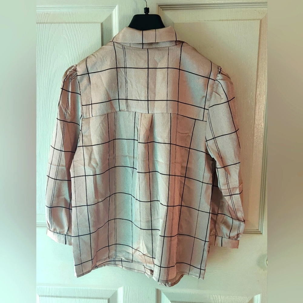 Monteau Women's blouse - Picture 2 of 4